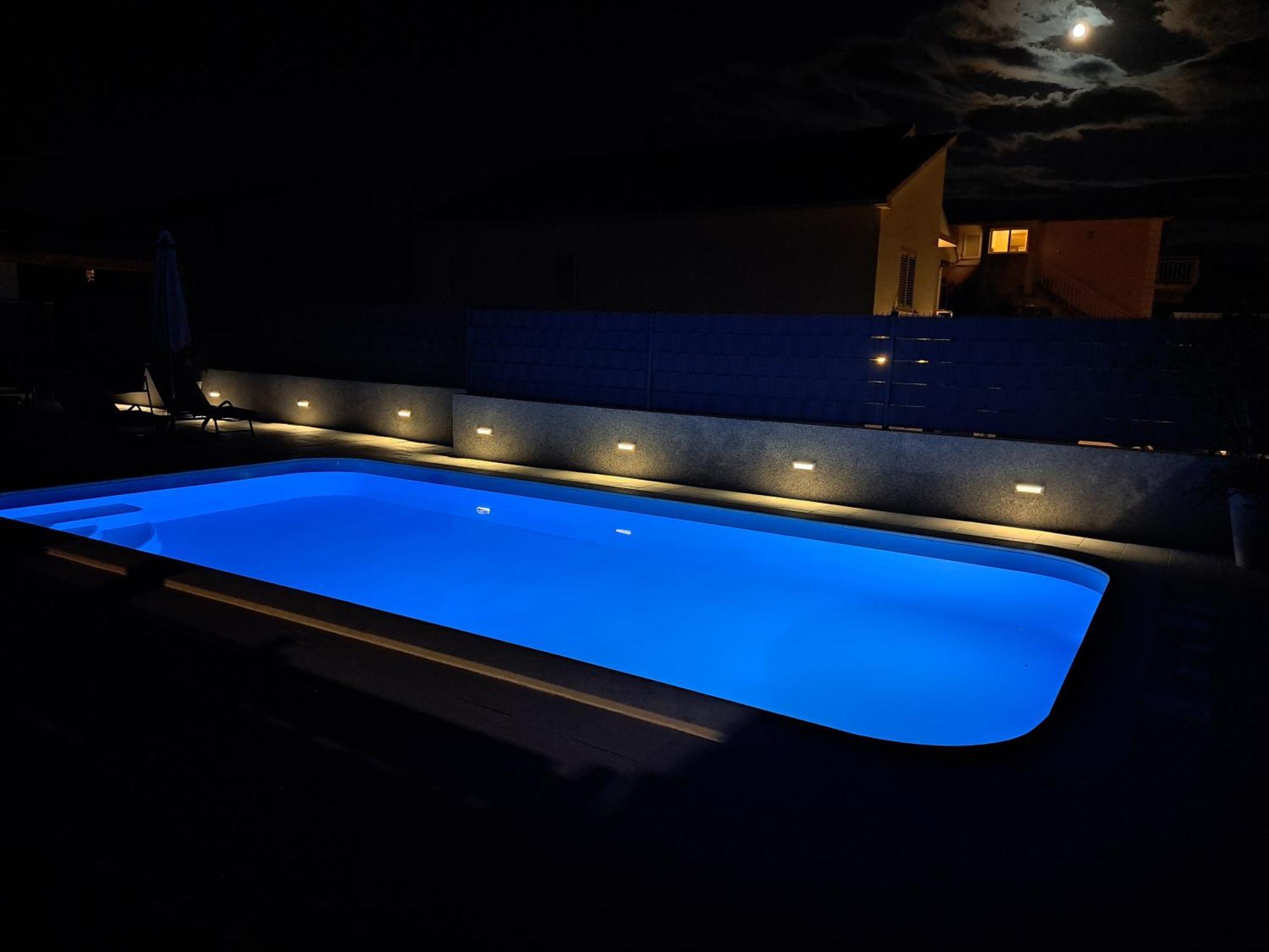 Villa Apartment Aa 2 Trogir Kültér fotó