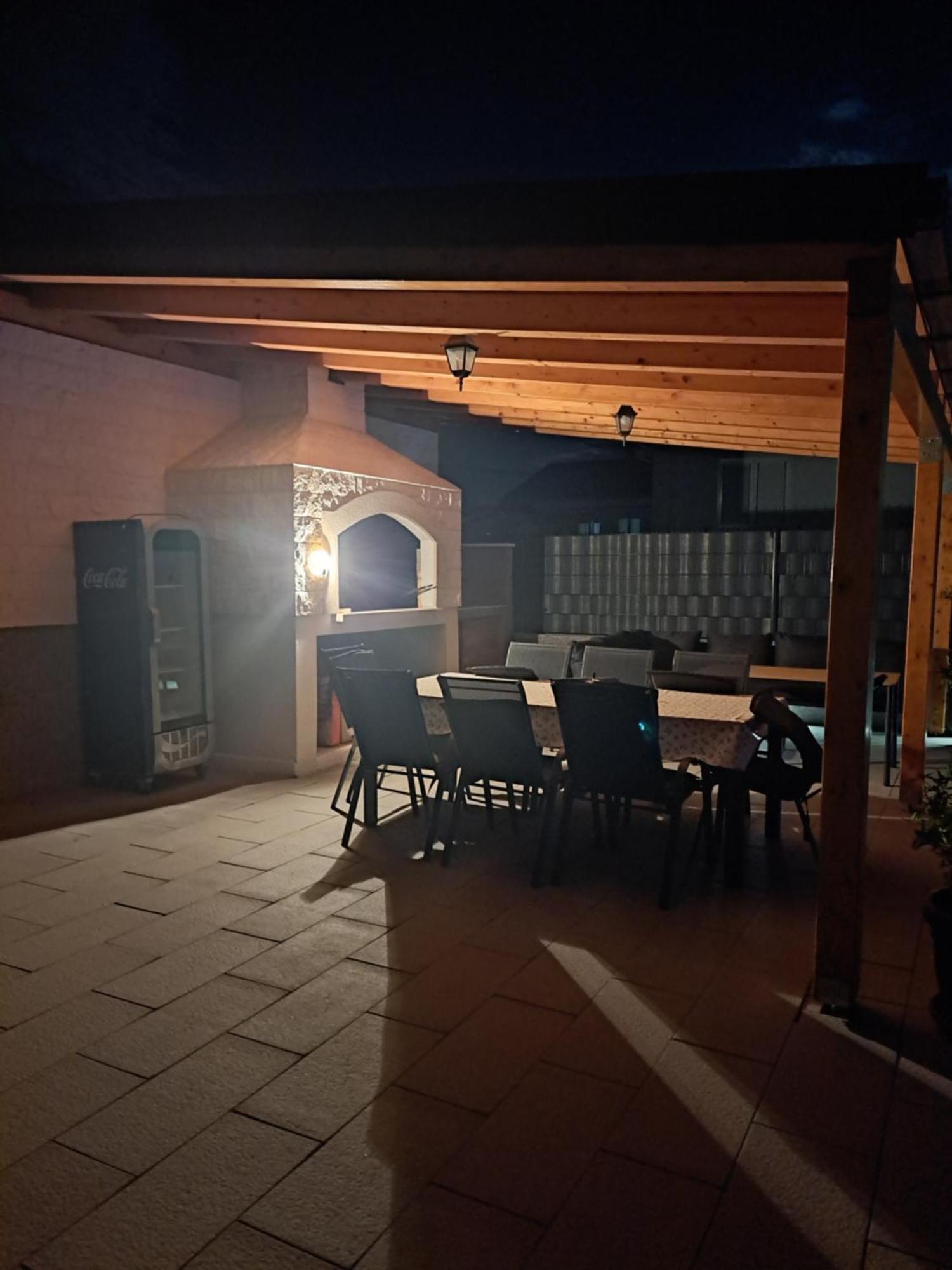 Villa Apartment Aa 2 Trogir Kültér fotó