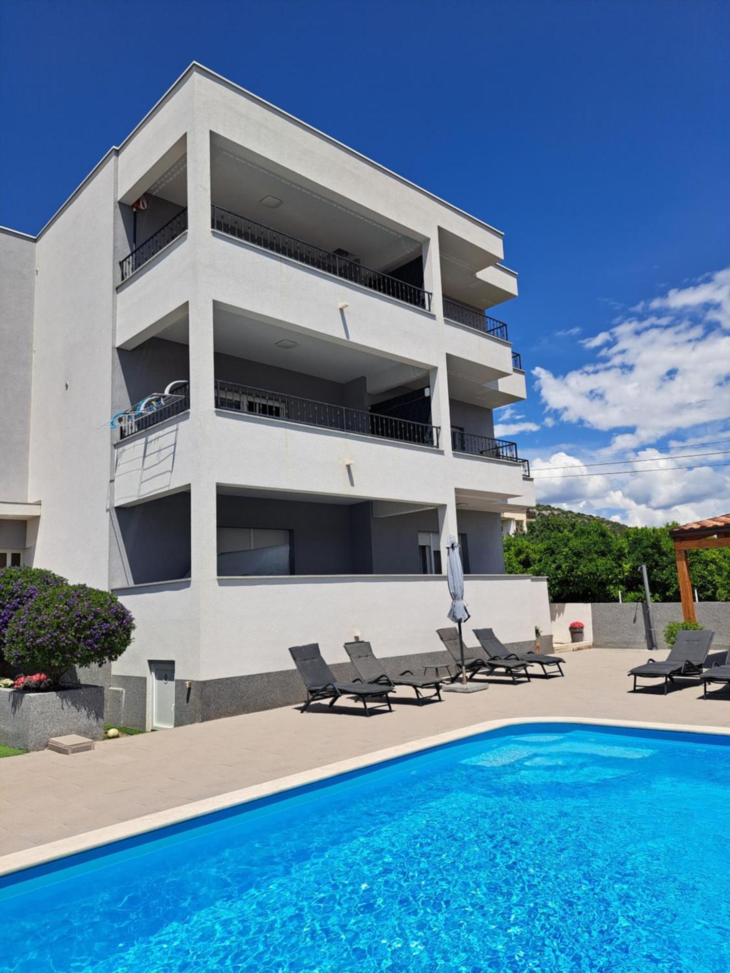 Villa Apartment Aa 2 Trogir Kültér fotó