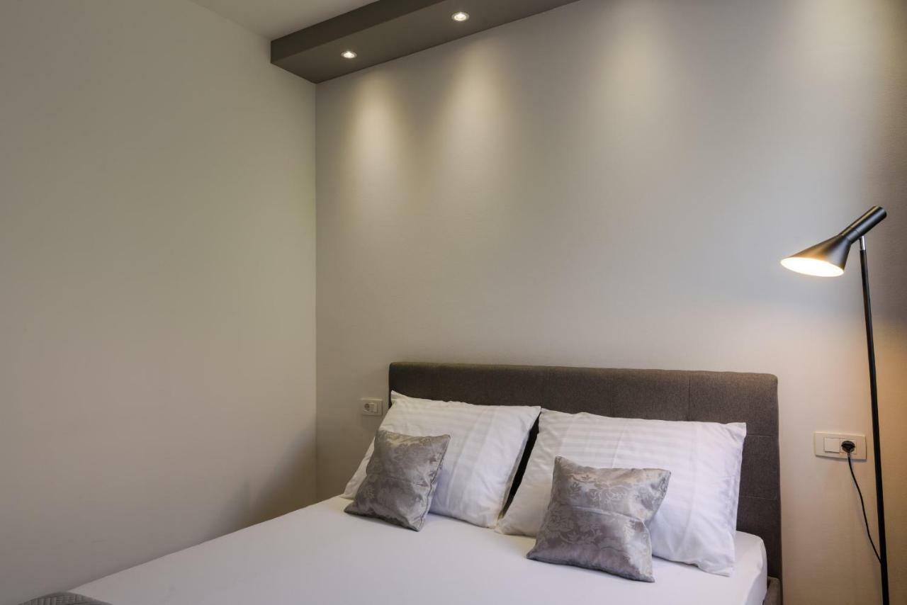 Villa Apartment Aa 2 Trogir Kültér fotó